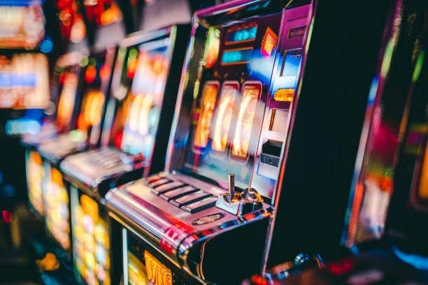 Studio live dealer rakyat4d dengan beberapa meja yang beroperasi bersamaan